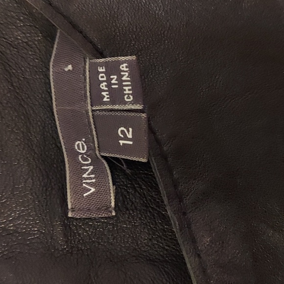 VINCE  100% leather shell, long back zipper, size 12, EPC! - Picture 2 of 7